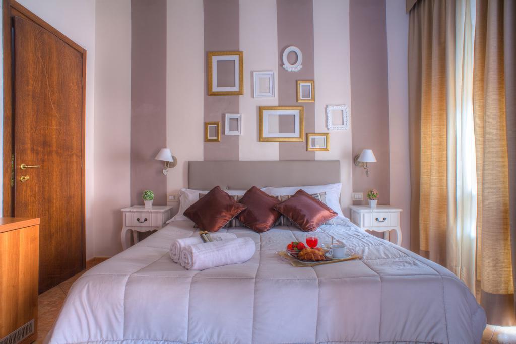 Hotel Ares Milano Extérieur photo